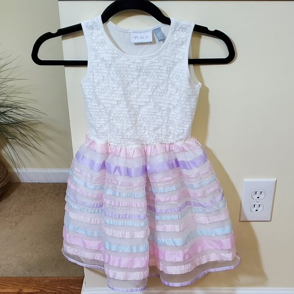 Children's Place Girls Dress - Picture 2 of 5